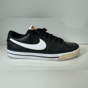 Nike Court Legacy  Size 10 Men’s
